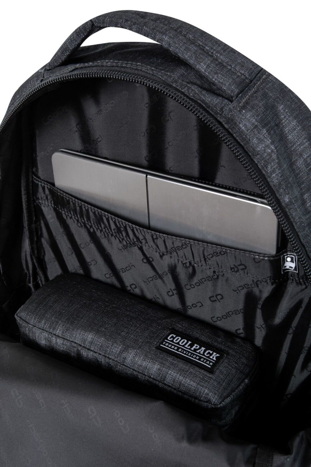 Plecak trzykomorowy 27l CoolPack Soul Snow Black, C10164