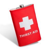 Gigantyczna Piersiówka Thirst Aid pierwsza pomoc