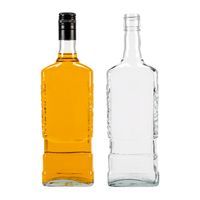 Butelka MOSKWA 700 ml z zakrętką na whisky wino nalewki
