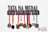 Wieszak na medale | TATA NA MEDAL #2 | 60cm | pomieści 90szt medali
