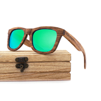 Drewniane okulary przeciwsłoneczne Niwatch Apus Green
