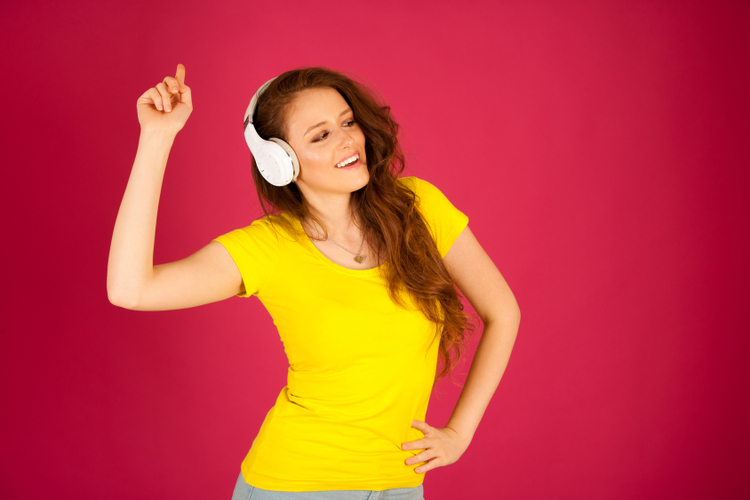 Jak wybrać idealne słuchawki nauszne? To musisz o nich wiedzieć!